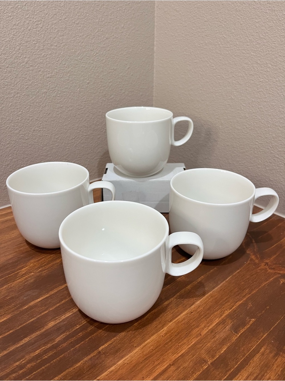 Red Vanilla Everytime Coffee Mug (Set of 4) 12 oz. White